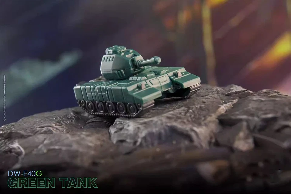 Dr Wu Customs DW-E40G E42 Warpath Alpha Trion Action Figure toy in stock - Image 3 of 4