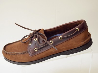 sperry suede shoes