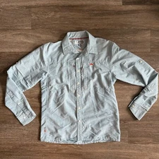 SIMMS Mens Small Fishing Shirt Long Sleeve Zipper Pockets Plaid Button Down