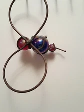 Sun-Catcher BEE VTG 1990s Spinner-Metal-Blue & Red Crystal Balls 7.10" X 3"
