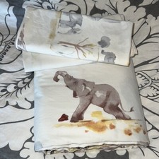 92  x 98  Elephant Duvet with matching king size pillowcases 100 Cotton EUC