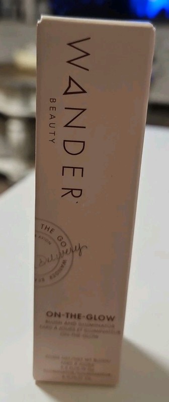 Wander Beauty On the Glow Blush and Illuminator Sienna Sunset /Nude Glow
