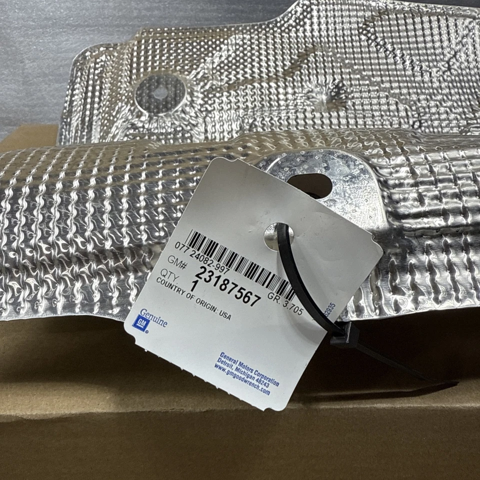 Protetor térmico genuíno GM 23187567 novo na caixa para Cadillac XTS e Chevrolet Impala - Imagem 2 de 4