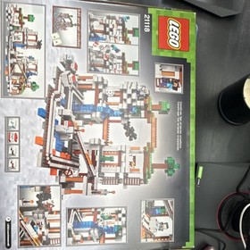LEGO Minecraft The Mine 21118 Complete Set 922 Pieces 8+ Steve Zombie Creeper