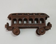 Vintage/Antique Cast Iron Toy Passenger Car Molded Wheels Unbranded
