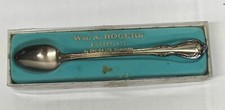 VINTAGE Wm. ROGERS "ONEIDA LTD" SILVER PLATED BABY FEEDING SPOON Original Box