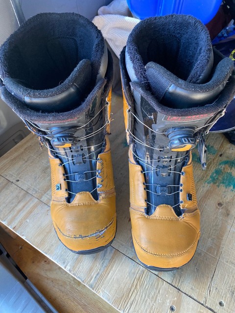 ride insano snowboard boots