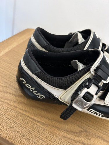 Carnac Notus Carbon Sole White Black Cycling Shoes 39 UK 6 Cleats Road Bike - Picture 3 of 9