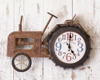 Country Wall Tractor Clock / Nice Country Wall Tractor Clock / Nice
