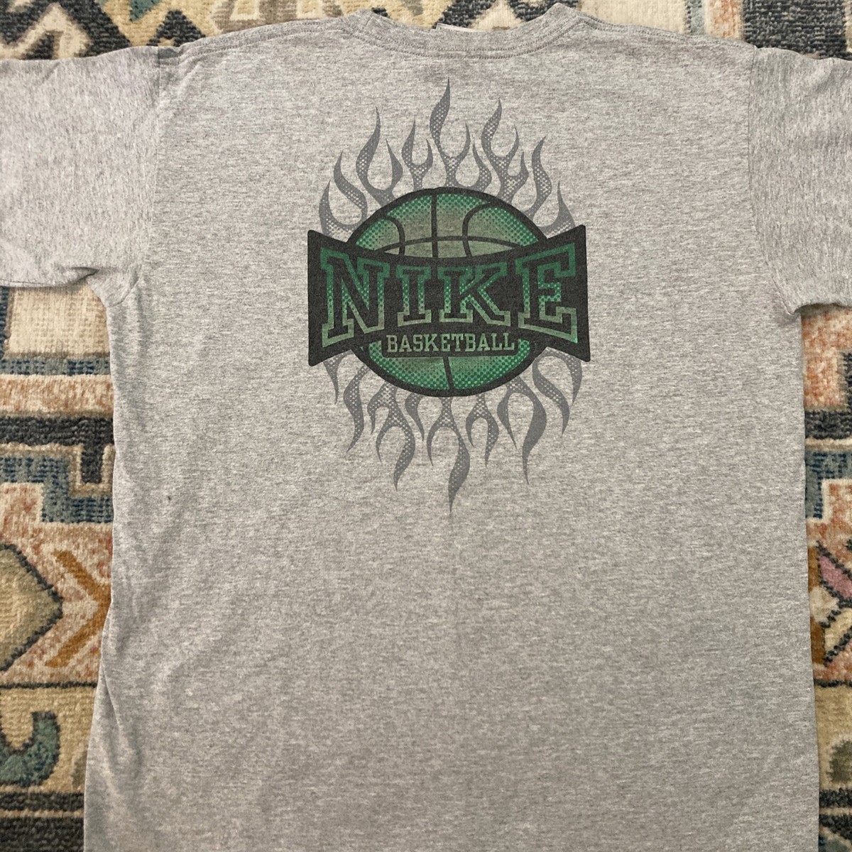 NIKE Vintage Y2K T Shirt Boys XL Men's M Gray Basketball Flames