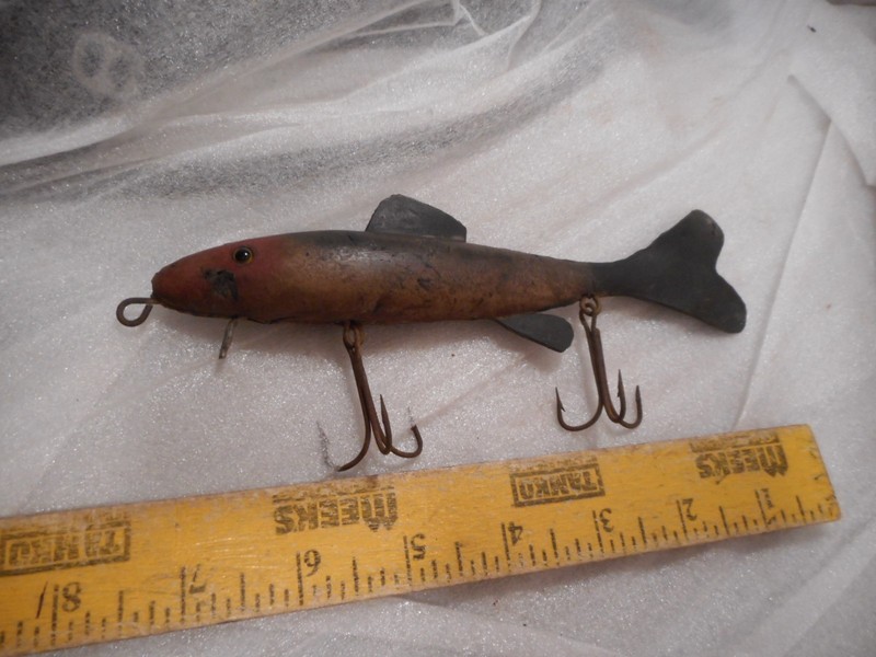 Vintage UNKNOWN Lure 7 3/16 '' Rubber glass eyes