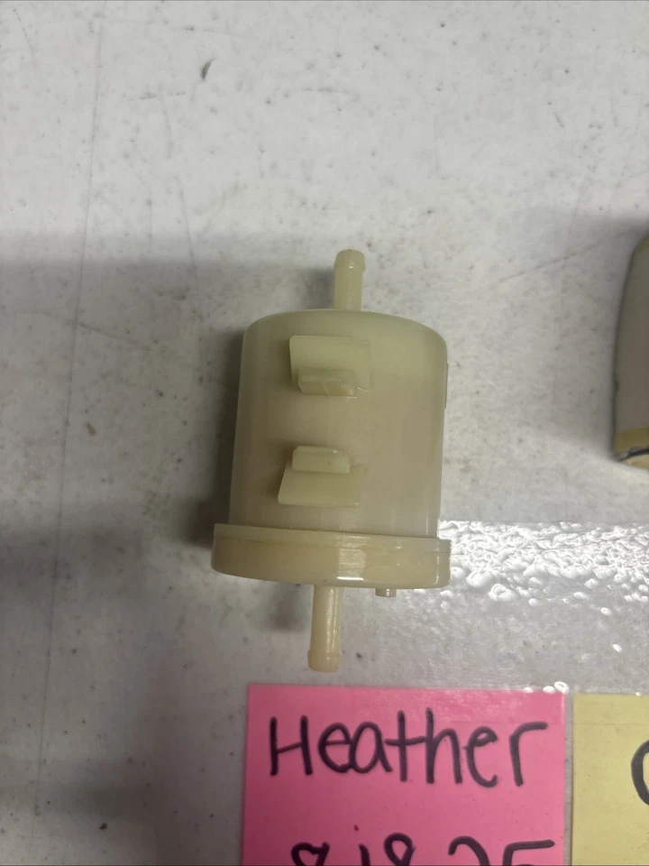 Filtro de combustible Hastings GF121 NUEVO. Hecho en USA. Foto 2 de 4