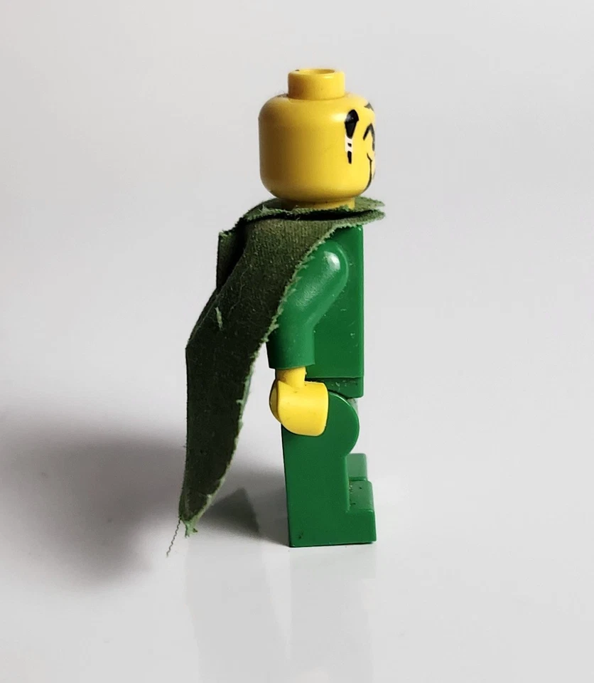 Lote de minifiguras LEGO Harry Potter - Peeves, Dumbledore, Gilderoy Lockhart Foto 4 de 4