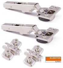 Pair of Blum 110° Clip Top Blumotion Soft Close Hinges & Mounting Plates