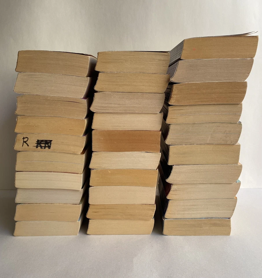 Historical Romance Lot of 30 MMPs w/ Clinch Covers and Stepbacks Foto 2 de 4