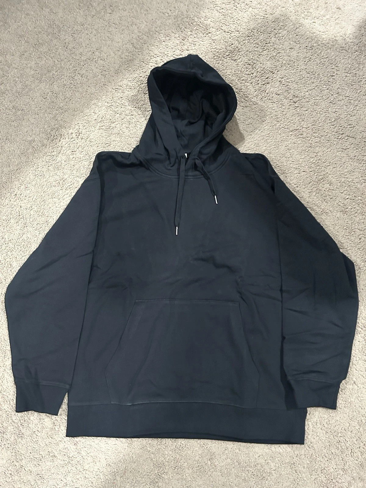 Blank black Hoddie 100% Cotton Can Be Used For A Clothing Brand.
Opens in a new window or tab