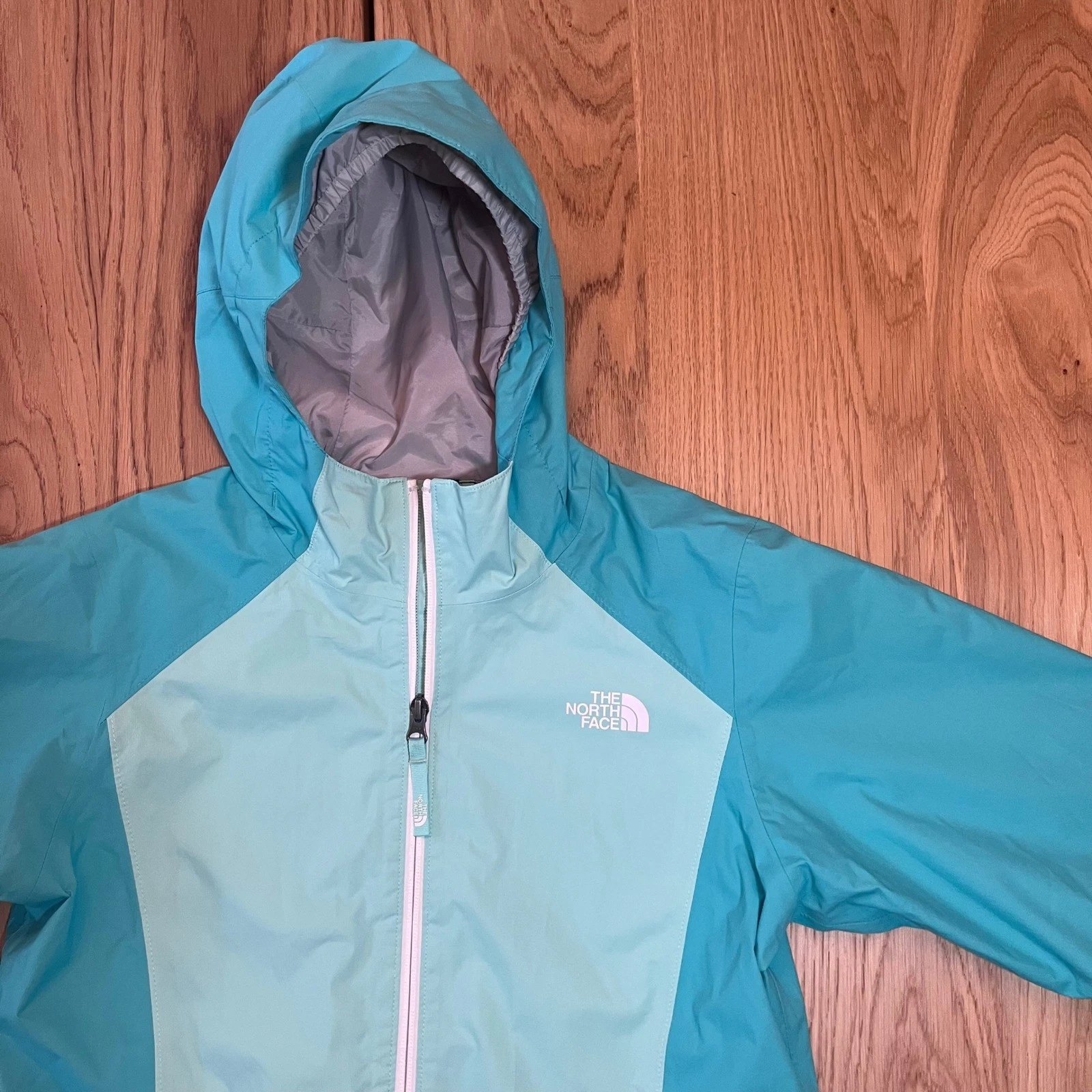 The North Face Hooded Rain Jacket Girls Size Large 14/16 Aqua Blue