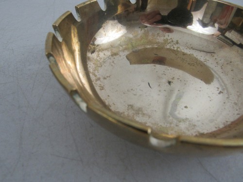 Vintage MCM Solid brass Ashtray 5 1/8" Diameter - Picture 10 of 10