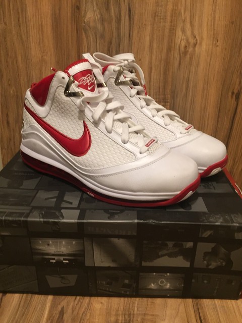 lbj 7