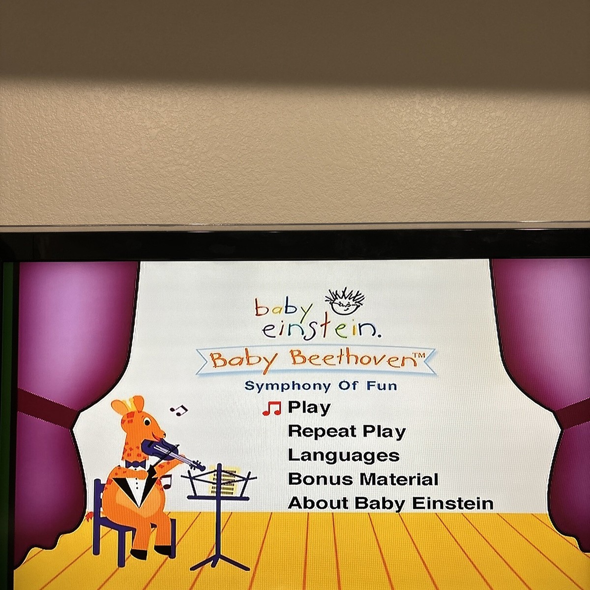 Baby Einstein: Baby Beethoven - Symphony Of Fun (2002 DVD Baby Einstein: Baby Beethoven - Symphony Of Fun (2002 DVD
