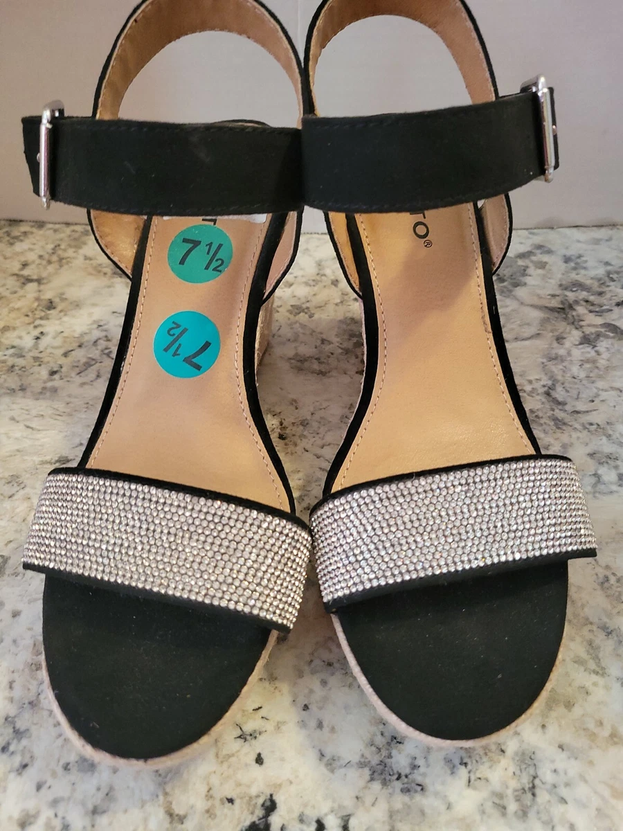 Rialto hotsell wedge sandals