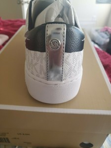 keaton stripe sneaker