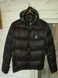 guess black puffer coat