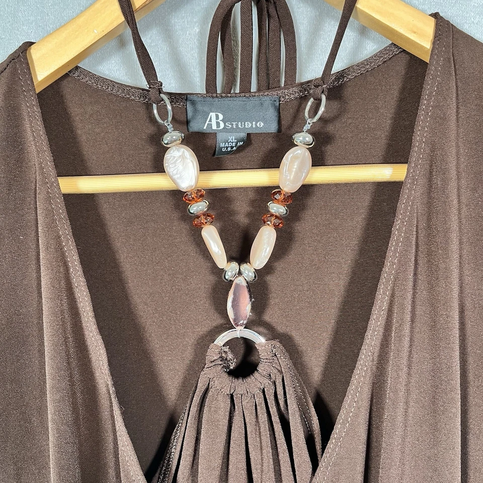 Top para mujer AB Studio marrón adornado con cuentas envolvente cuello en V manga acampanada talla XL Foto 4 de 4