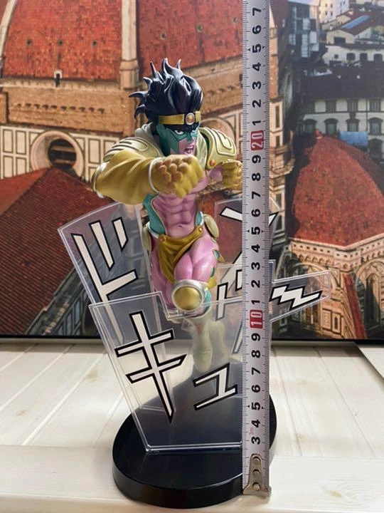 In Jojo's Bizzare Adventure, Jotaro Kujo uses Star Platinum, a