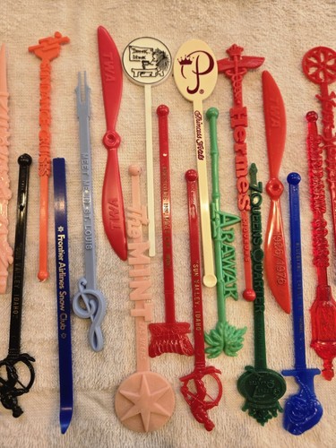 Lot 33 VTG Plastic Swizzle Cocktail Drink Stir Sticks TWA Playboy Frontier - Bild 10 von 11