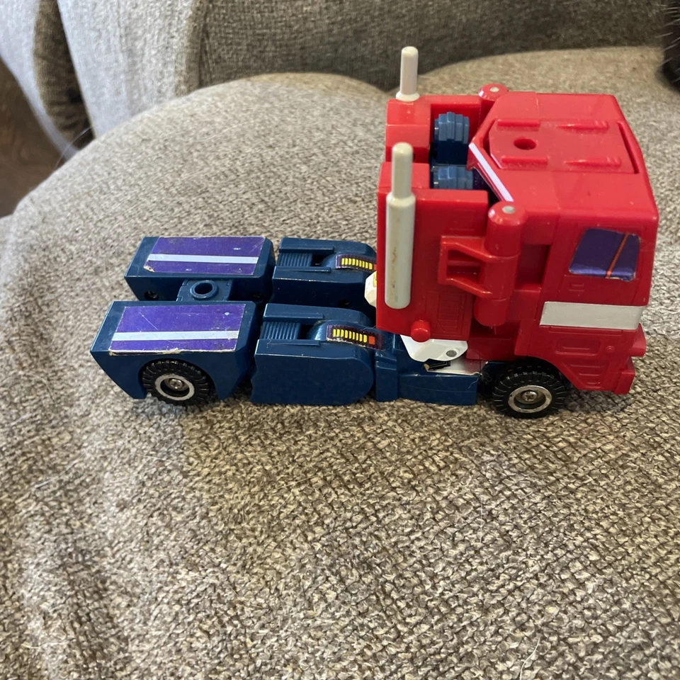 G1 Autobot Commander Optimus Prime Completo? Foto 3 de 4