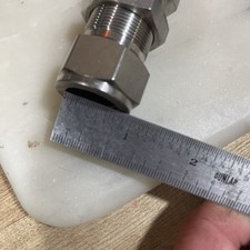 Swagelok Stainless Steel Bulkhead Union Fitting 3/4" OD Tube SS-1210-61
