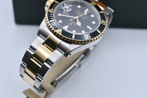 Rolex Submariner Stainless Steel & 18K Gold Watch 16613 2001 Box And Papers - Picture 7 of 13
