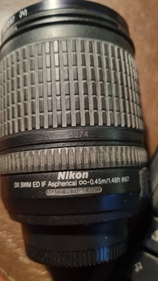Nikon Objektiv DX f/18-135 mm F3.5-5.6 G ED AF SWM ED IF NIKKOR Zoom