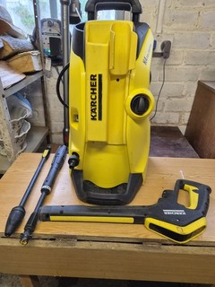 Kärcher K4 Power Control High Pressure Washer Working complete with tools.