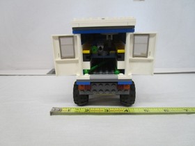 Lego JURASSIC WORLD RAPTOR ESCAPE VEHICLE ONLY SET 75917