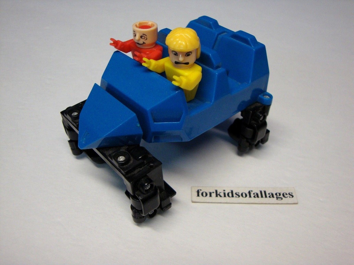 ONE Knex Storm Mountain Blue ROLLER COASTER CAR w/People