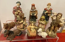 Nativity Set 10 piece Mary Joseph Jesus Wisemen Resin Vintage 4.25”