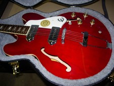 R = Peerless, Korea - 2005 Epiphone Casino Ch Guitar With Case R05070889