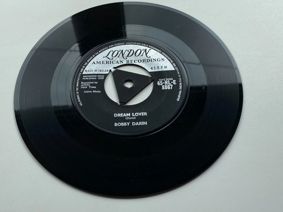 BOBBY DARIN ORIGINAL  UK 1958  LONDON  45  DREAM LOVER - Image 4 of 4