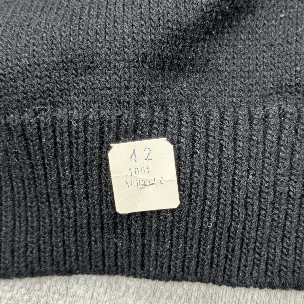 DEADSTOCK VTG 60S 70S MENS BUTTON FRONT ACRYLIC BLACK
