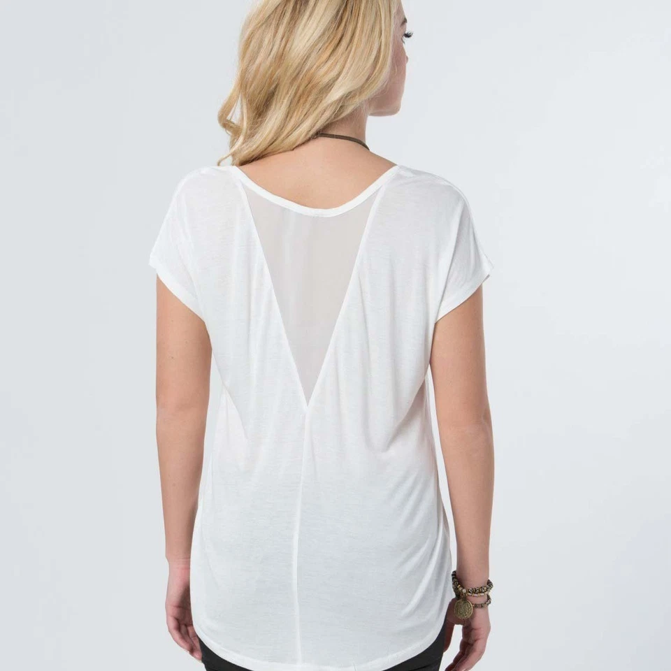 Sexy Top Mulisha de Metal para Mujer Kalet Calavera y Rosas Natural Blanco Rosa Claro  Foto 2 de 3