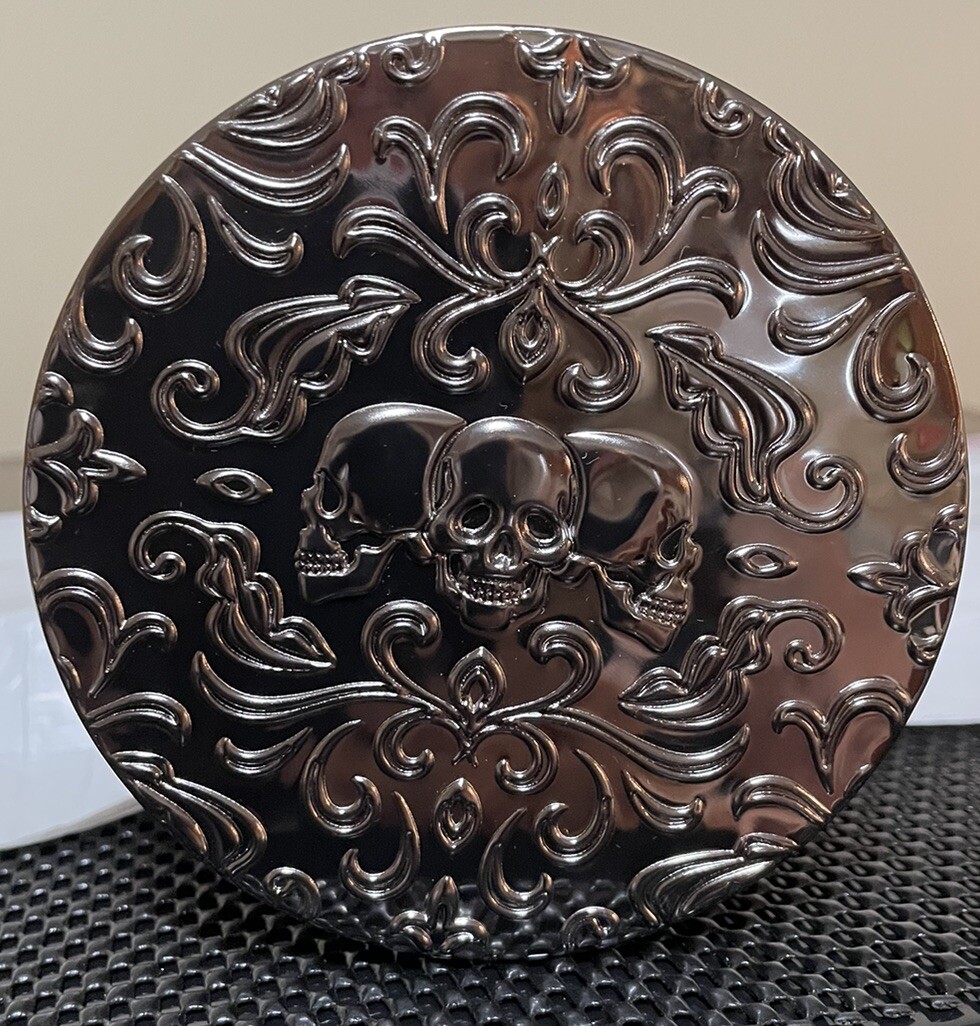 Bath & Body Works Pumpkin Carving 3 Wick Scented Candle 2024 Halloween