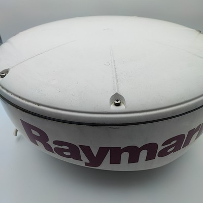 Raymarine RD218 2kW 18'' Radom Radar Scanner Dome E52065 C70 C80 C120 E80 E120