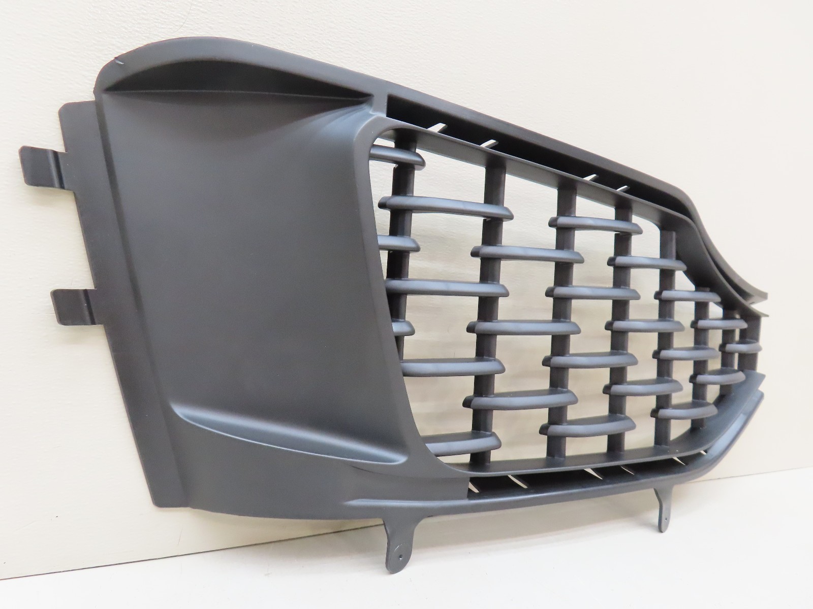 Maserati Levante 2017-2024 FRONT+RIGHT+LOWER Grille P/N 670041952