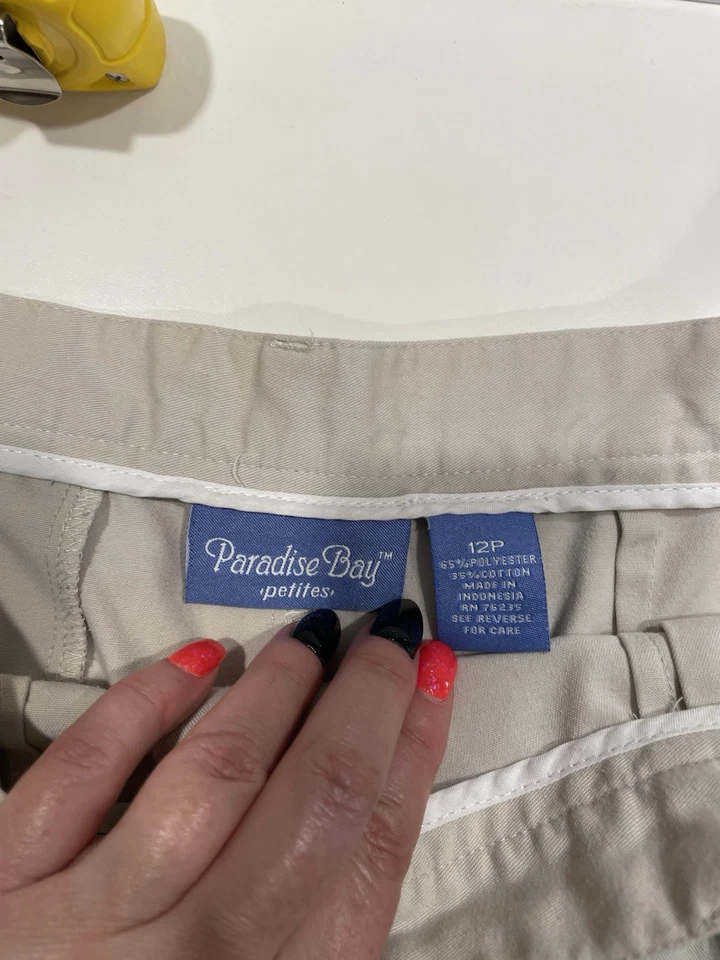 Pantalones Cortos De Colección Paradise Bay Petites Caqui Cintura Alta Talla 12P Foto 3 de 4