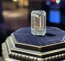Loose 1.00 Ct Emerald Cut Lab Grown Moissanite Natural D Color VVS1 Certified