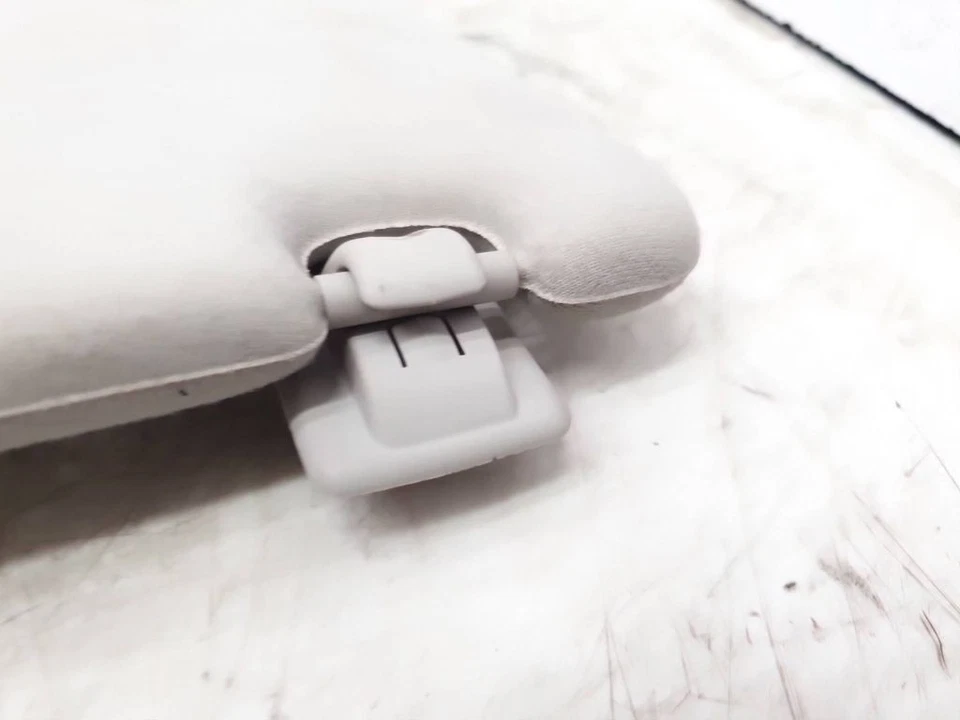 Peugeot 307 CC Cabriolet 2005 LHD 2.0HDi Parasol Anteriore Sinistro Diesel 100kW - Imagem 3 de 4