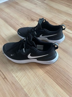 Nike React Miler CW1777-003 / schwarz Gr. 42 Herren  Jungen