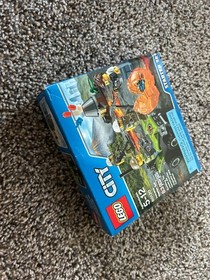 LEGO CITY: Volcano Starter Set (60120)
